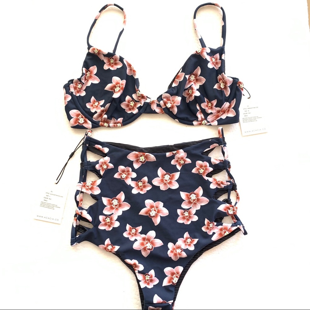 $250V Acacia Isle Set